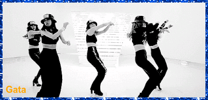DANCA.gif